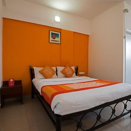 Oyo 1065 Hotel Hmr Royal Inn Pune Eksteriør billede