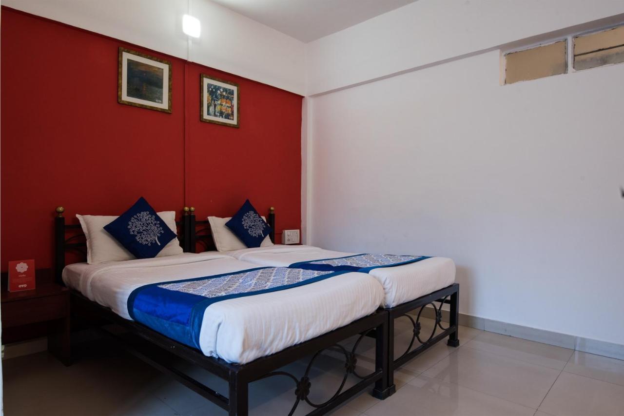 Oyo 1065 Hotel Hmr Royal Inn Pune Eksteriør billede